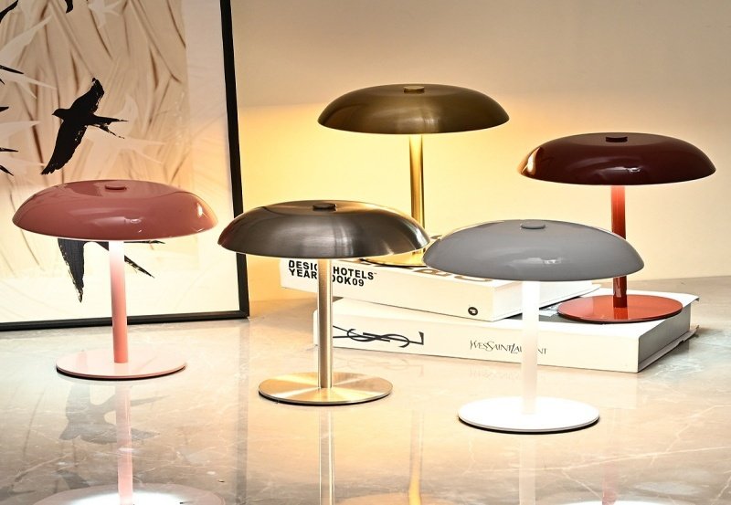 Smartphone connected table lamp control system
