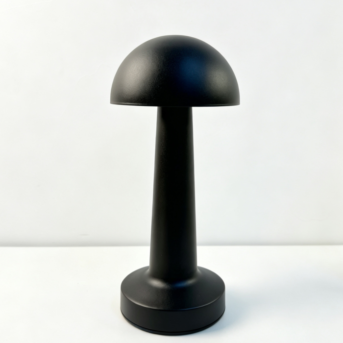 T002 - Black