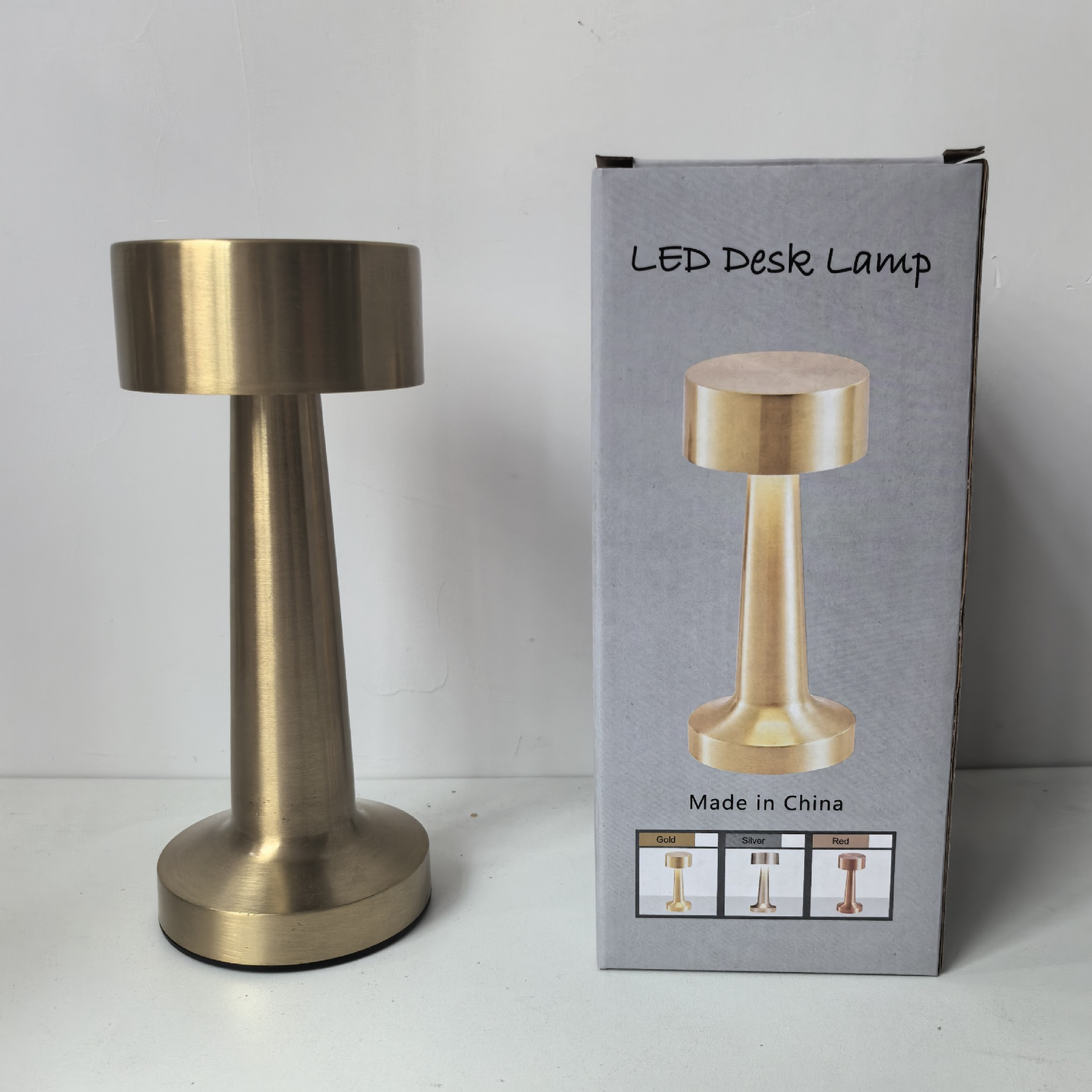 cordless led table lamp with commercial packaging box