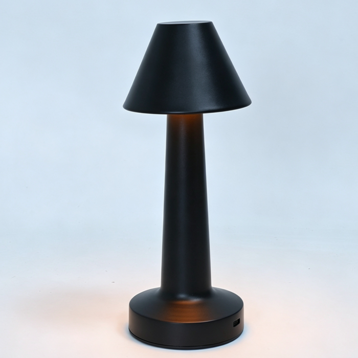 T003 - Black