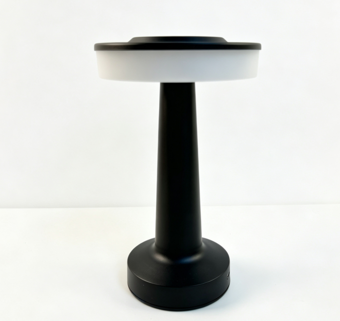 T005 - Black